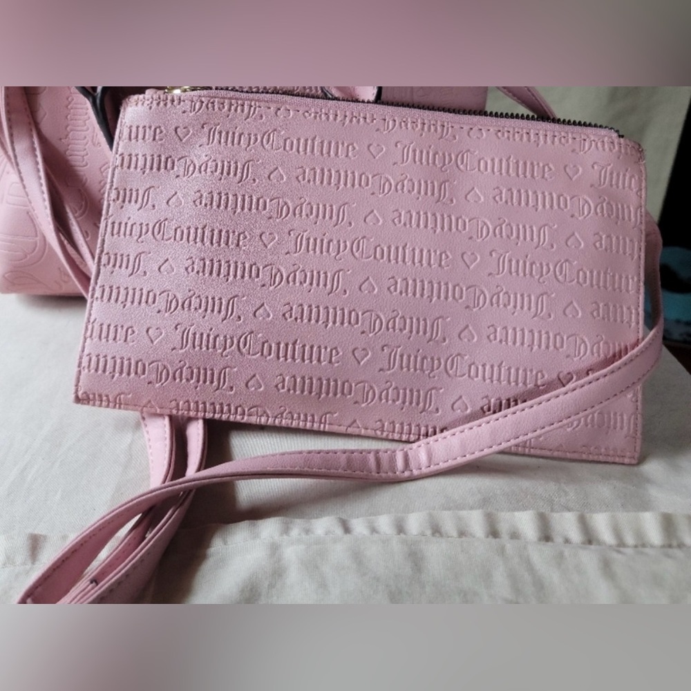 NWT Pink Juicy Couture Wristlet - Picture 2 of 12